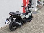 Klikněte pro detailní foto č. 6 - Honda ADV 350 1