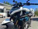 Klikněte pro detailní foto č. 6 - CFMOTO 675 NK s nízkým nájezdem
