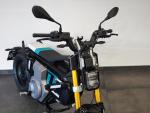 Klikněte pro detailní foto č. 4 - BMW BMW CE 02