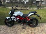 Klikněte pro detailní foto č. 2 - Benelli BN 125