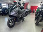 Klikněte pro detailní foto č. 2 - Honda PCX 125