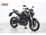 Klikněte pro detailní foto č. 7 - Voge 125R