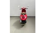 Klikněte pro detailní foto č. 4 - Vespa Primavera 125 3V červená