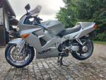 Klikněte pro detailní foto č. 2 - Honda VFR 800