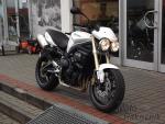 Klikněte pro detailní foto č. 1 - Triumph Street Triple 675 R