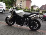 Klikněte pro detailní foto č. 4 - Triumph Street Triple 675 R