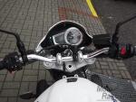 Klikněte pro detailní foto č. 7 - Triumph Street Triple 675 R