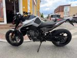 Klikněte pro detailní foto č. 3 - KTM 790 Duke L 2023
