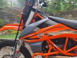 Klikněte pro detailní foto č. 13 - KTM 690 Duke R - STAV NOVÉ MOTO - 1271 KM
