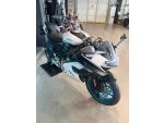 Klikněte pro detailní foto č. 3 - CFMOTO 675 SR-R Nebula White