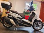 Klikněte pro detailní foto č. 2 - Piaggio Beverly 400