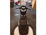 Klikněte pro detailní foto č. 7 - Piaggio Beverly 400