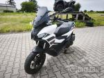 Klikněte pro detailní foto č. 2 - Aprilia SR GT 125