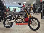 Klikněte pro detailní foto č. 1 - Suzuki DR-Z4S Šedá