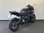 Klikněte pro detailní foto č. 3 - Honda CBR 650 R
