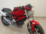 Klikněte pro detailní foto č. 11 - Ducati Monster 696