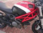 Klikněte pro detailní foto č. 11 - Ducati Monster 696