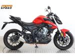 Klikněte pro detailní foto č. 6 - Voge 500R