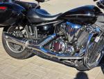 Klikněte pro detailní foto č. 10 - Yamaha XVS 1300 A Midnight Star, kufry, plexi, padáky, opěrky