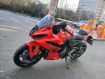 Klikněte pro detailní foto č. 3 - Suzuki GSX-8R #sleva 17.000 Kč