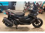 Klikněte pro detailní foto č. 2 - Aprilia SR GT 125 Aprillia Black