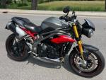 Klikněte pro detailní foto č. 13 - Triumph Speed Triple R