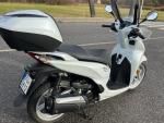 Klikněte pro detailní foto č. 13 - Honda SH 300i