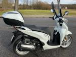 Klikněte pro detailní foto č. 6 - Honda SH 300i