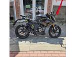 Klikněte pro detailní foto č. 13 - QJ Motor SRK 125 J, ABS, TCS, široká zadní guma 140/60R17, TFT displej