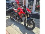 Klikněte pro detailní foto č. 14 - QJ Motor SRK 125 J, ABS, TCS, široká zadní guma 140/60R17, TFT displej