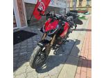Klikněte pro detailní foto č. 3 - QJ Motor SRK 125 J, ABS, TCS, široká zadní guma 140/60R17, TFT displej
