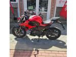 Klikněte pro detailní foto č. 4 - QJ Motor SRK 125 J, ABS, TCS, široká zadní guma 140/60R17, TFT displej