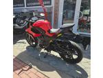Klikněte pro detailní foto č. 6 - QJ Motor SRK 125 J, ABS, TCS, široká zadní guma 140/60R17, TFT displej