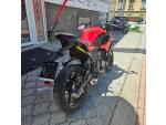 Klikněte pro detailní foto č. 9 - QJ Motor SRK 125 J, ABS, TCS, široká zadní guma 140/60R17, TFT displej