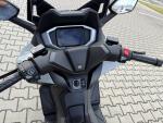 Klikněte pro detailní foto č. 8 - Honda Forza 350 s el. kufrem Honda 45L