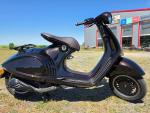 Klikněte pro detailní foto č. 11 - Vespa 946 Horse
