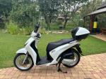 Klikněte pro detailní foto č. 3 - Honda SH 150i