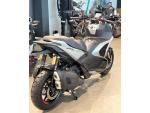 Klikněte pro detailní foto č. 4 - Aprilia SR GT 400 Dusty Grey