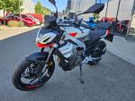 Klikněte pro detailní foto č. 3 - Aprilia Tuono 457