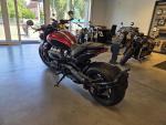 Klikněte pro detailní foto č. 3 - Triumph Rocket 3 R Storm Akce - 60.000,- 