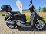 Klikněte pro detailní foto č. 5 - Honda SH 300i