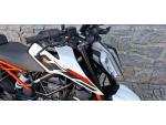 Klikněte pro detailní foto č. 4 - KTM 125 Duke  ( 4 Tis.km)