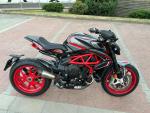 Klikněte pro detailní foto č. 2 - MV Agusta Dragster 800 RR