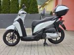 Klikněte pro detailní foto č. 8 - Honda SH 300i, kufr, původ ČR