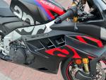 Klikněte pro detailní foto č. 11 - Aprilia RSV4 Factory