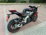 Klikněte pro detailní foto č. 3 - Aprilia RSV4 Factory