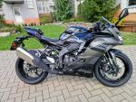 Klikněte pro detailní foto č. 1 - Kawasaki ZX-4RR Černá 2026 ihned k odběru