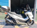 Klikněte pro detailní foto č. 6 - Honda Forza 300 ABS, Smart box, Vyhřívané rukojeti, Nové pneu