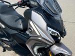 Klikněte pro detailní foto č. 11 - QJ Motor Fort 4.2      konektivita chytrého telefonu + navigace