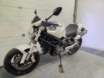 Klikněte pro detailní foto č. 11 - Ducati Monster 696